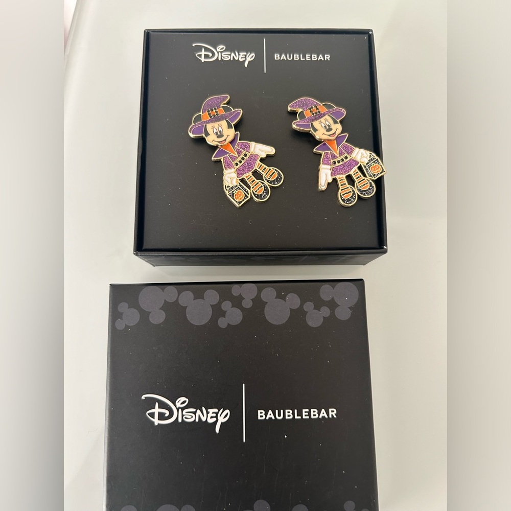 Viral Disney Baublebar Minnie Trick or Treat Halloween Earrings - Picture 2 of 2